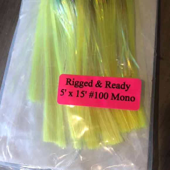 Loaded Tandem Parachute Rig - Picture 3 of 5